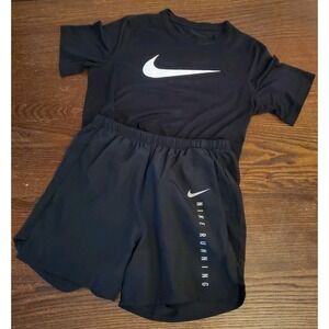 NIKE Youth Dri-Fit Set Size S Dry-Fit Challenger Running Reflective Shorts/Shirt